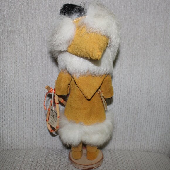 3/$77❤️Inuit Indien Art Eskimo doll real fur suede sleeping eyes St-Tite Quebec - Picture 12 of 13